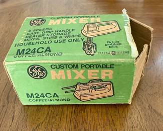 Vintage GE Portable Mixer 