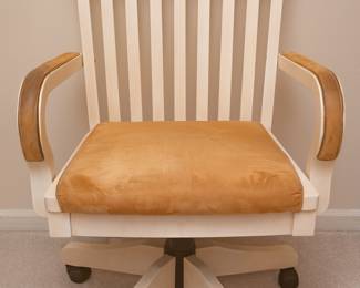 1 of 1 Available — Office Chair