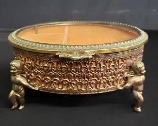 Lot # : 53 - Vintage brass cherub wind-up music jewelry box
