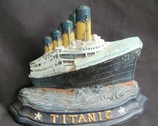 Lot # : 69 - Vintage cast iron Titanic doorstop
