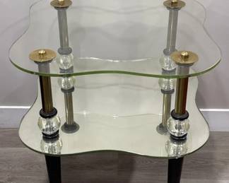 Lot # : 356z - Vintage MCM Gilbert Rhode style side table
