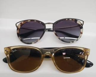 Lot # : 210 - 2 pairs of women's sunglasses with cases
