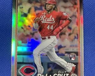 Lot # : 427z - 2024 Topps chrome Elly de la Cruz rookie card
