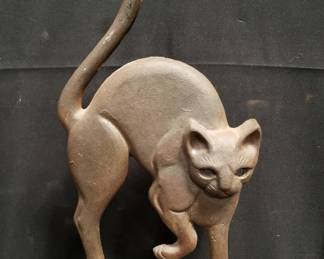 Lot # : 444 - Antique iron cat doorstop
