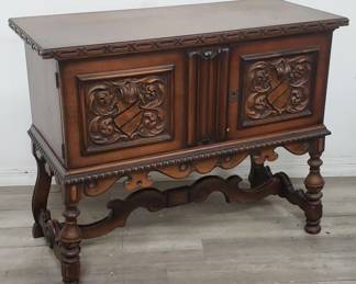 Lot # : 77 - Berkey & Gay walnut server
