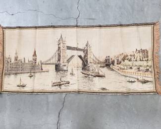 Lot # : 175 - Hand-woven tapestry
