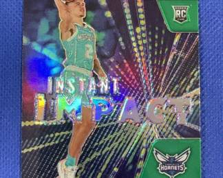 Lot # : 424z - 2021 Panini prizm LaMelo Ball rookie card
