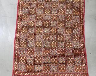 Lot # : 195 - Handmade rug
