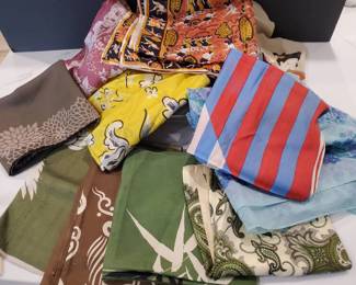 Lot # : 306s - Group of vintage scarves, mostly silk
