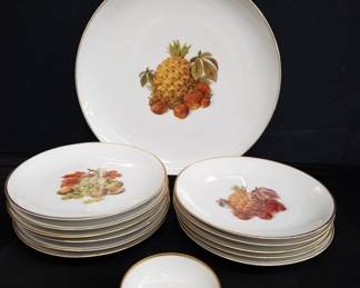 Lot # : 334 - Group of Arzberg porcelain dishes
