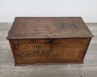 Lot # : 331 - Antique mother-of-pearl-inlaid wedding chest
