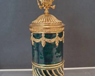 Lot # : 204s - Edgar Berebi limited edition "Catherine the Great"
