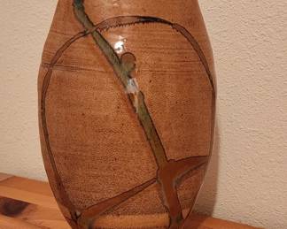 Lot # : 399d - Handmade modernist drip glaze signed ceramic vase
