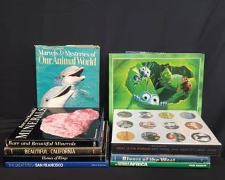 Lot # : 315 - Group of books
