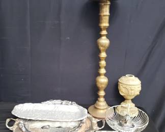 Lot # : 347 - Box of miscellaneous aluminum, brass and silver
