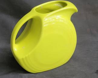 Lot # : 144 - Green Fiesta pottery pitcher
