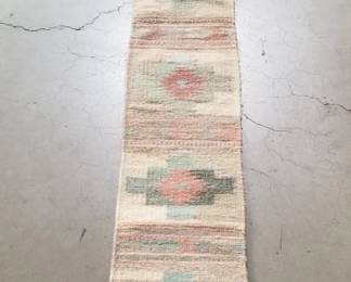 Lot # : 388 - Handmade Native American-style rug
