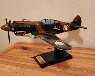 Lot # : 422d - US Airforce Curtiss P-40 Tomahawk Flying Tigers
