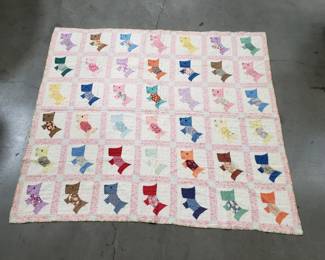 Lot # : 114 - Vintage Scottie dog quilt

