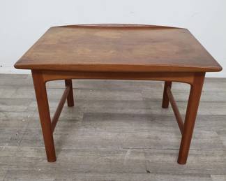 Lot # : 317 - DUX (Sweden) mid century modern side table
