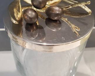 Lot # : 202s - Michael Aram olive branch candle holder
