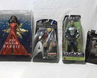 Lot # : 301f - Toys new in boxes (box)
