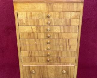 Lot # : 349z - Vintage MCM storage cabinet
