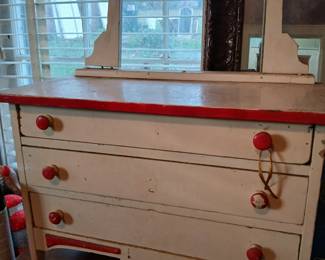 Antique doll chest of drawers 