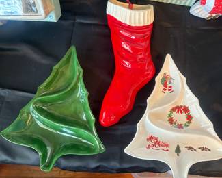 VTG Atlantic Mold 1969 Christmas Tree Shaped Divided Ceramic Serving Tray 