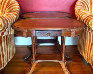 2 antique side tables