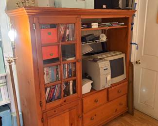 TV cabinet /cd player,/ speakers/ tapes/vhs/dvd