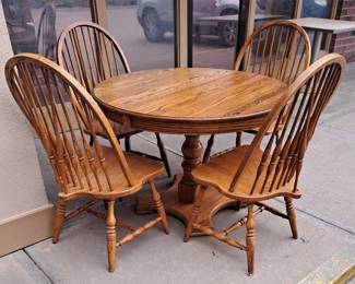 Oak 5 pcs. kitchen set