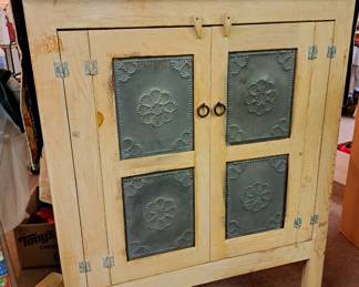 Amish pie safe w/ tin front panels