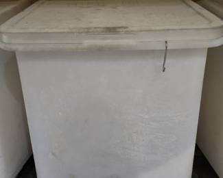 21in Carlisle Angled Rolling Ingredient Bin