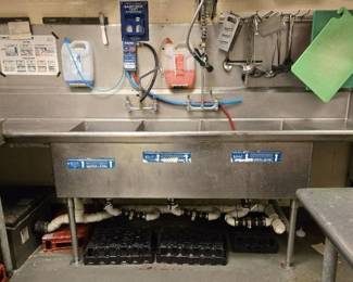 3 Compartment Stainless Steel Washing Sink With Grease Trap