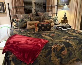 King Mattress Set with Metal Headboard