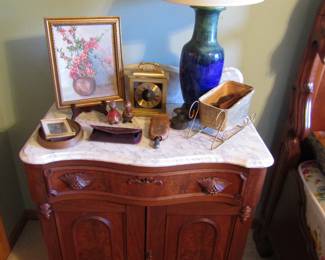 Victorian marble top wash stand
