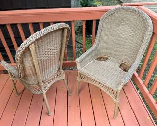 105 Poly Wicker Armchair X2 Detailmin