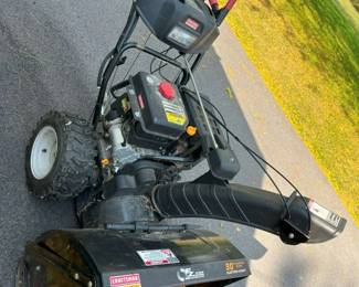 105 Craftsman 30Inch Gas Snowblowermin