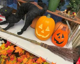 105 Halloween Selectionmin