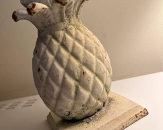 105 Antique Cast Iron Pineapple Door Stopmin