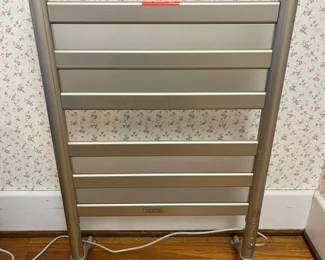 105 Warmrails Towel Heatermin