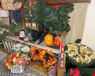 105 Holiday Samplermin