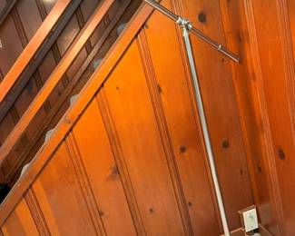 105 Henn Hart Adjustable Tilting Floor Lampmin