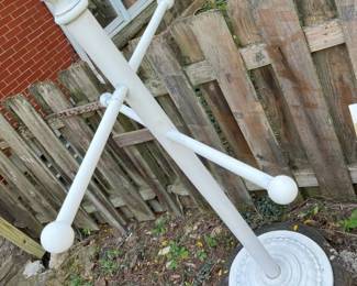 105 Metal Patio Towel Standmin