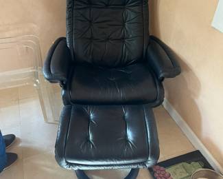 Ekornes Chair and footstool $150