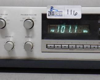 MITSUBISHI DA-R11 STEREO RECEIVER	