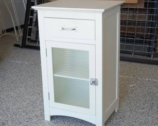 White Bathroom Cabinet With Single Drawer and Cabinet Door