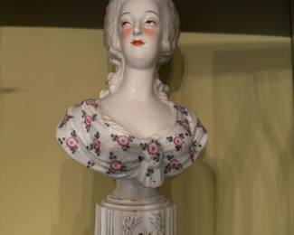 Antique Sevres porcelain bust of Marie Antoinette gifted to Martha Washington by Lafayette. Purchased from the estate of Emily Tully