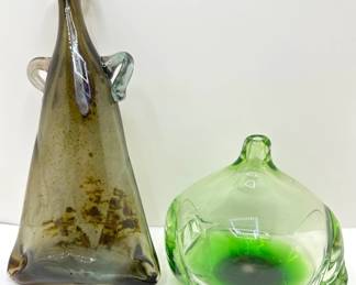 2 Vintage Handblown Art Glass Vases
Lot #: 148